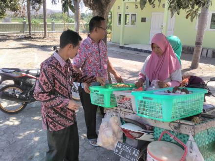 PRODUK LOKAL MENJADI ANDALAN UMKM